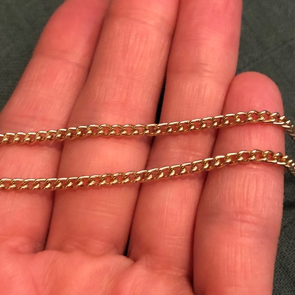 Elegant Gold Tone Rhinestone Snowflake Shape Pendant Necklace - Picture 5 of 10